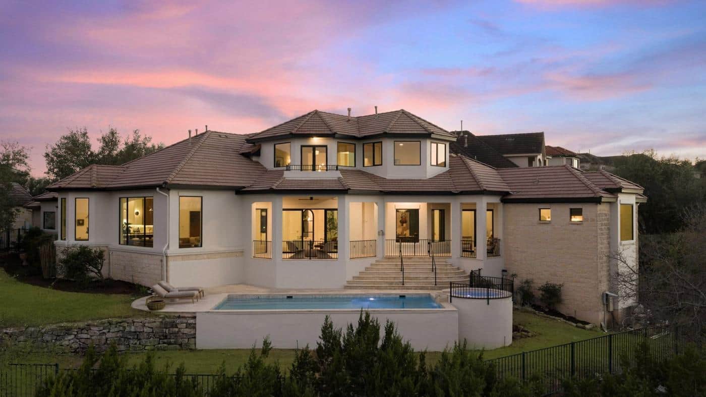 Luxury Lock-and-Leave in Governor's Hill - Austin luxury real estate