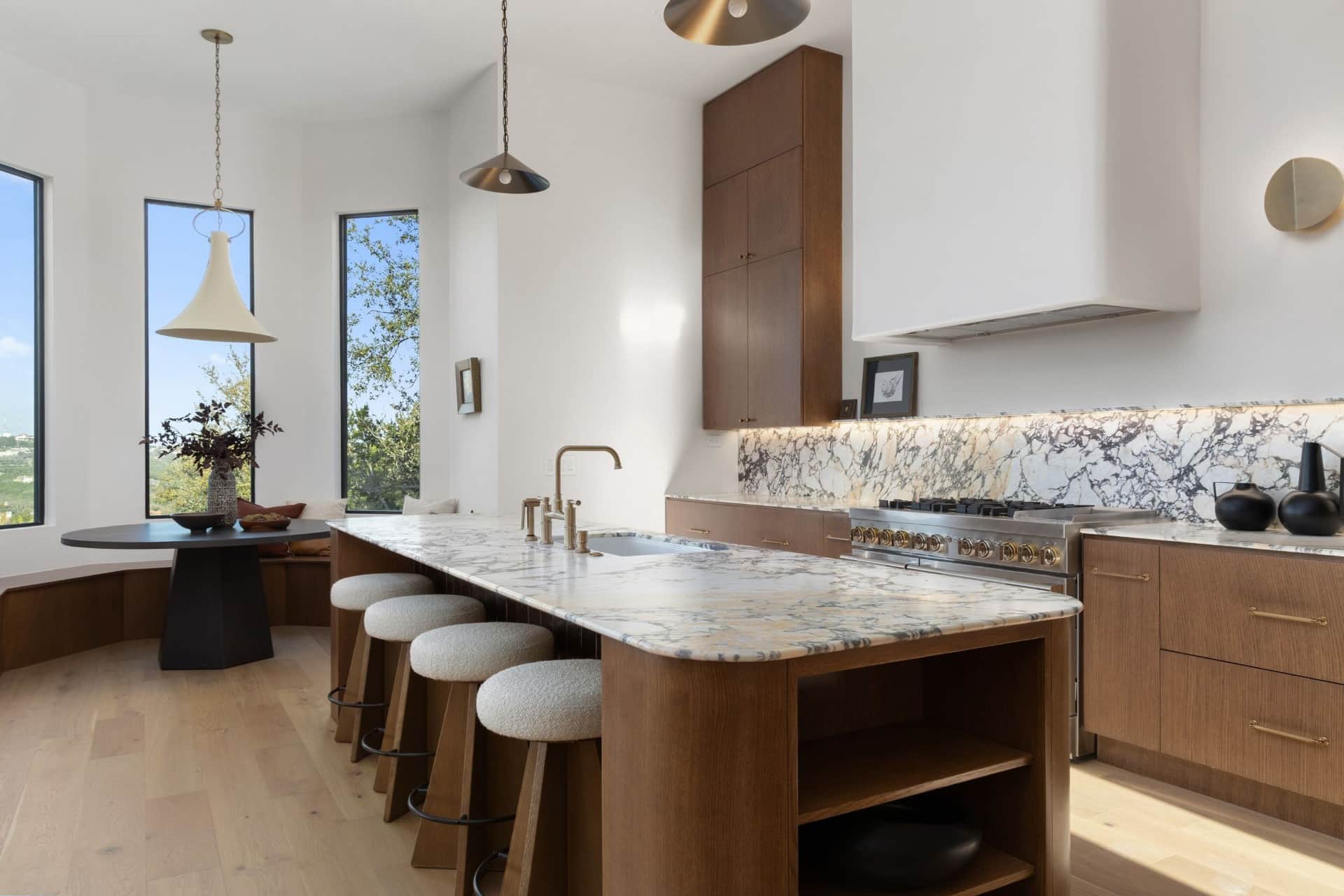 Austin Luxury Real Estate Market Analysis: What Buyers and Sellers Need to Know - Austin luxury real estate