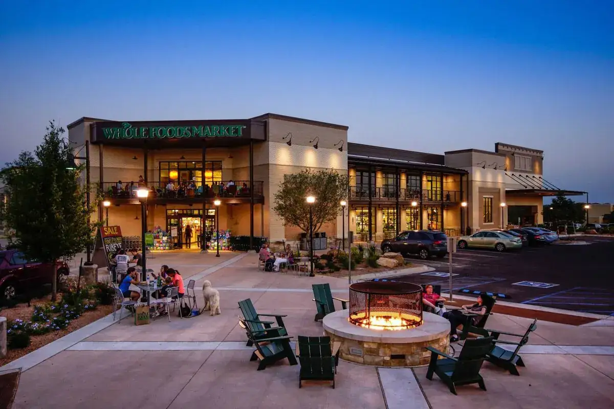 Best Neighborhoods Near Bee Cave Best Neighborhoods Near Bee Cave - Austin luxury real estate