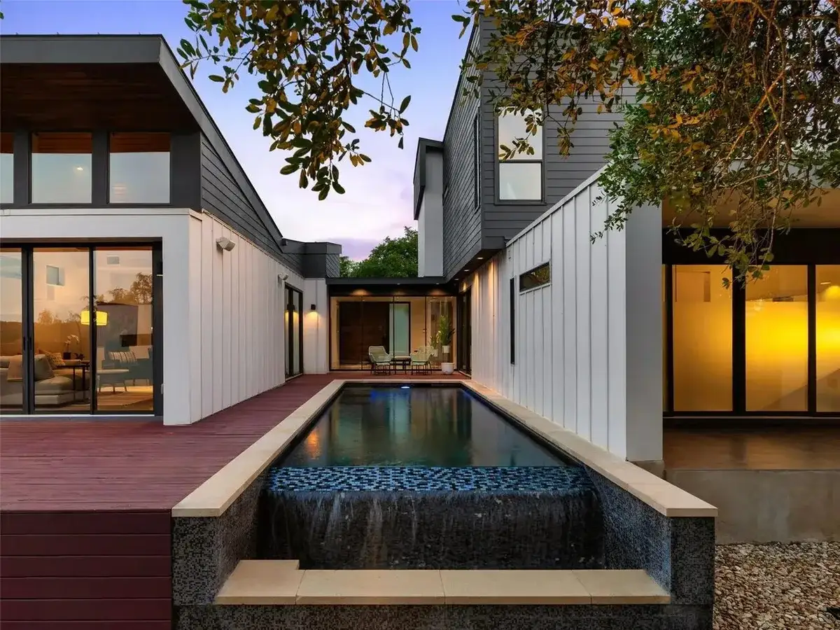 Best Luxury Neighborhoods in Austin Texas - Austin luxury real estate insights